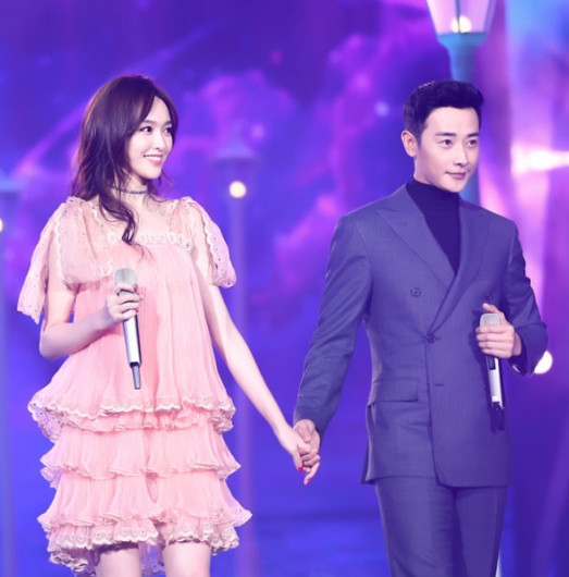 唐嫣在采访时被问到:罗晋给了多少彩礼?她的回