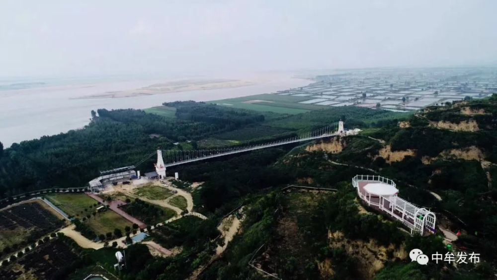 石窟寺 四,大河风光体验之旅 路线:古柏渡飞黄旅游区——孤柏渡黄河塬