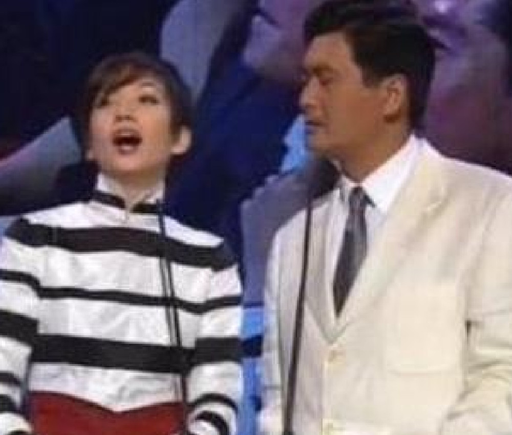 周润发评价章子怡,这3个字太精妙,网友:不愧