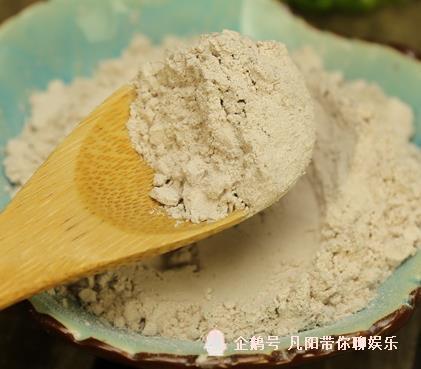 大部分女人瞧不起超市里一块钱的它,每天擦一