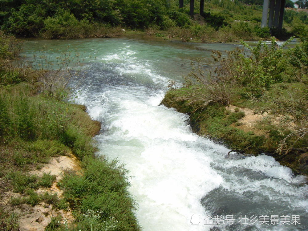 百色的美丽乡村 随处可见青山绿水