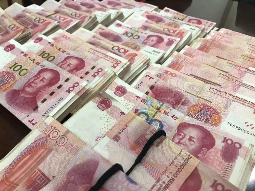 手里有30万,怎么投资才能让钱保值?网友:保值?不存在的!