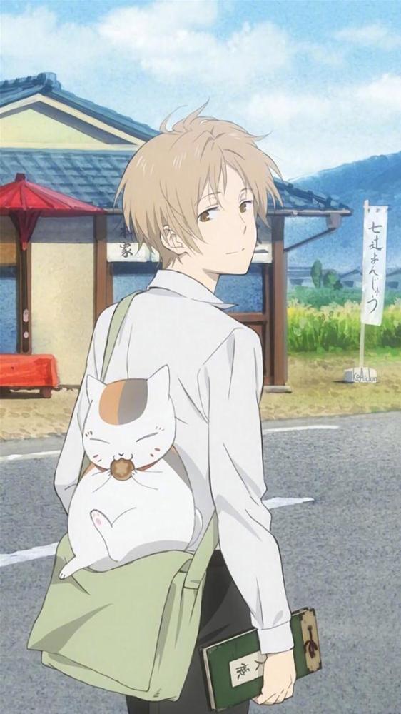 夏目贵志,出自《夏目友人帐》男主,治愈系动漫.