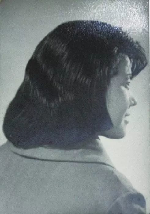 八十年代女性流行发型.