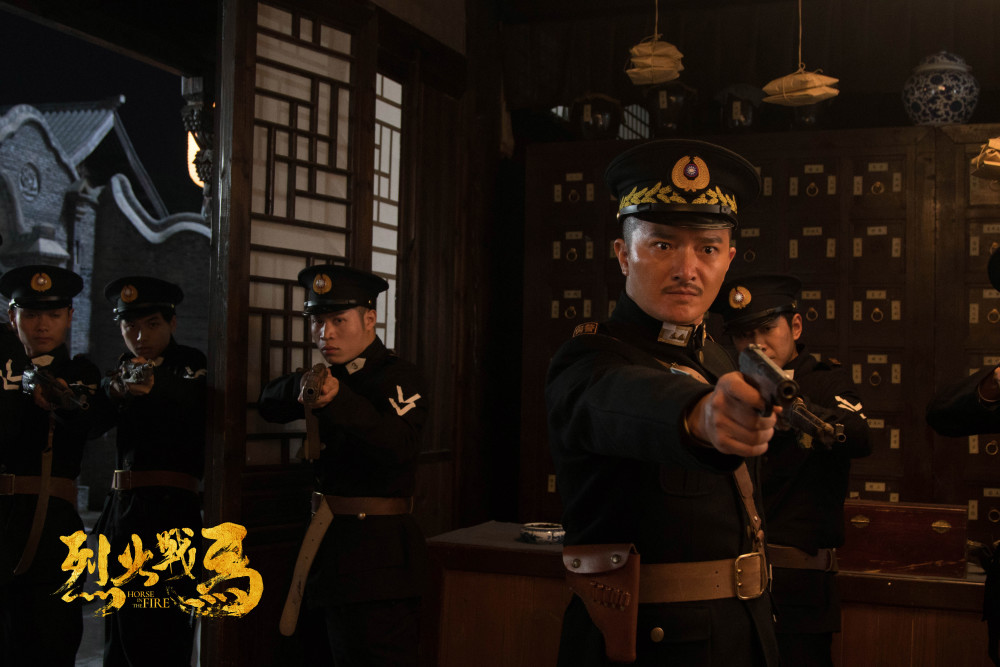 电视剧《烈火战马》热拍中 首轮剧照震撼亮相