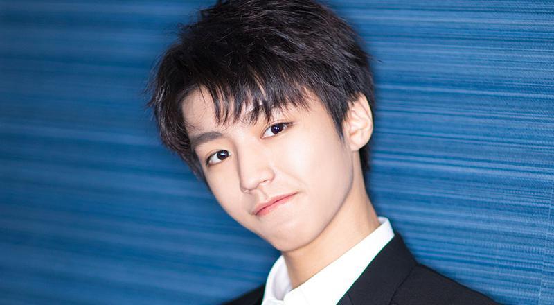 十月明星人气榜,王俊凯李易峰票数超100万,女明星全部