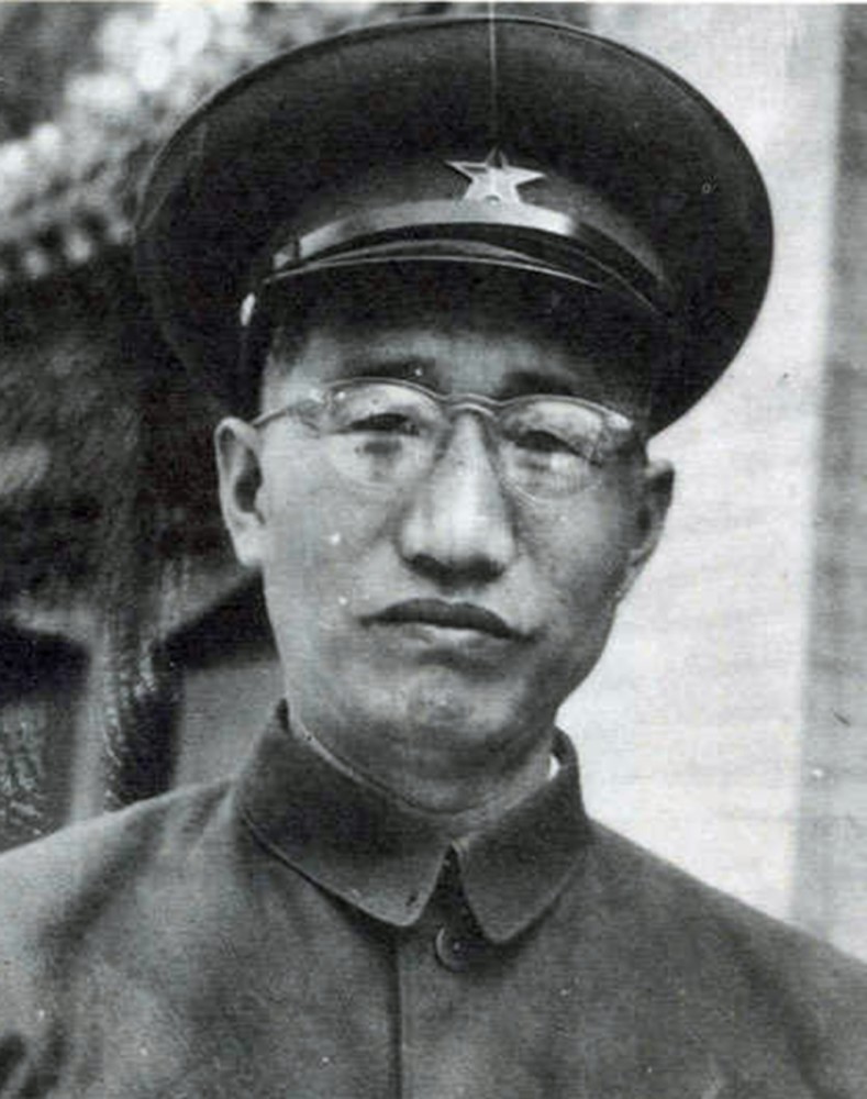 老总解放军_解放军卡通图片