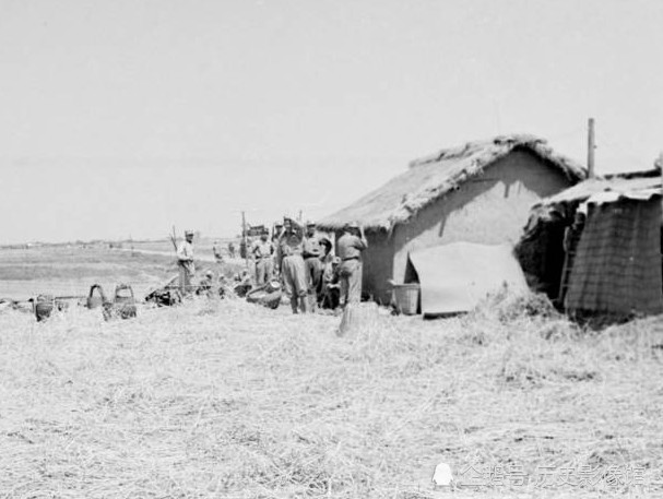 老照片:1940年代世界各地人怎么住房子的?想不到差别太大!