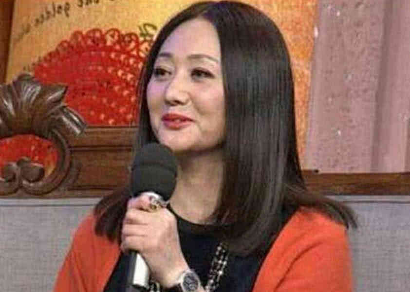 《还珠格格》:令妃老了,皇后老了,容嬷嬷老了,只有他像18岁