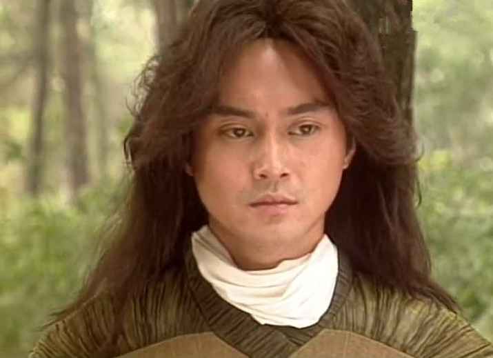 张智霖也是童年男神,但他在《一代侠女》里的扮相实在有些欣赏不来啊.