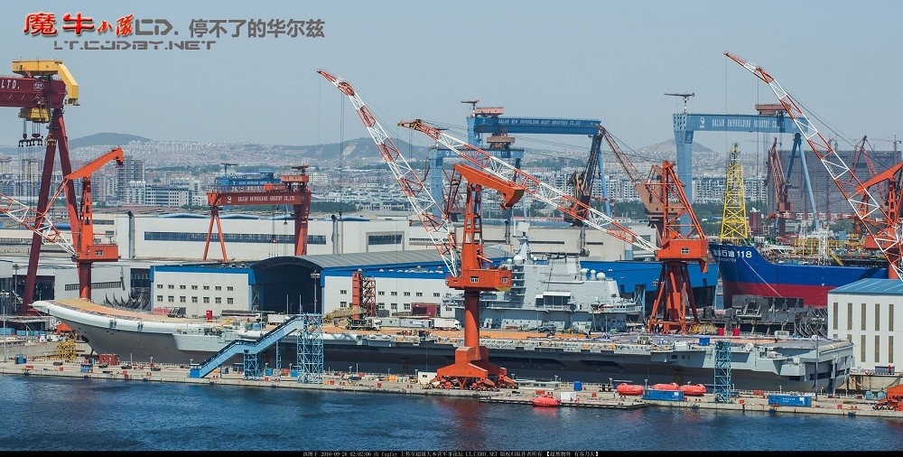 国产航母舰岛已上甲板 外形初现