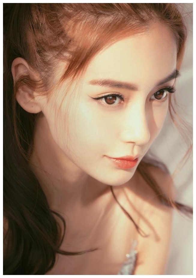 靠鼻子就能出道的女星,杨颖的鼻子好美,她的鼻子是整容范本!