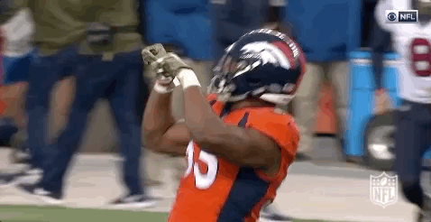 【表情包】海鹰众将联合改编骑马舞 高夫:多动脑子才能赢!