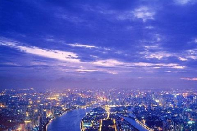 中国三大夜景城市,来看看灯火阑珊下,哪个城市的夜景最美