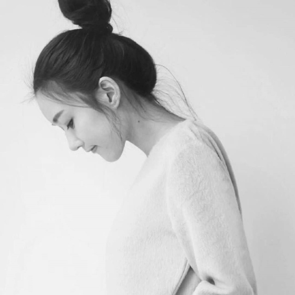 侧颜杀·清冷·分手后女生头像,"大猪蹄子,我不爱你了