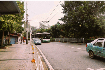 穿梭武汉60年的1路电车,记录着武汉的点点滴滴
