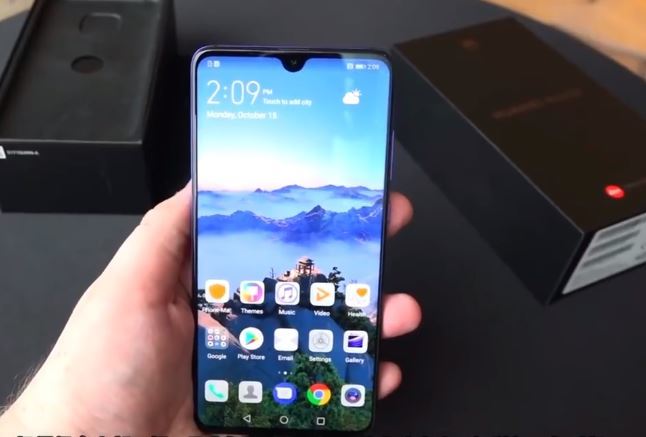 华为mate20和一加6T预算充足,这两款手机你会