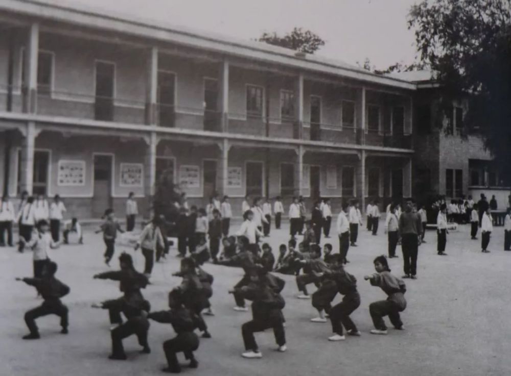 《70年代的村小学》