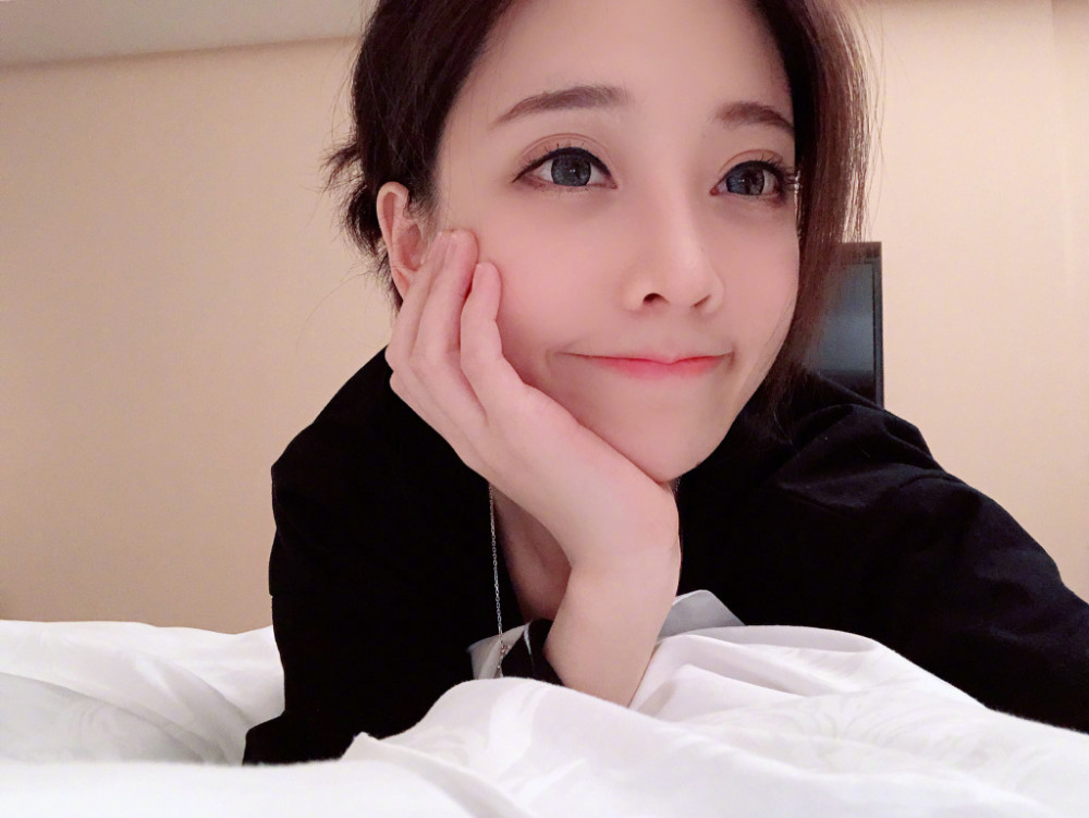 斗鱼土豪身份曝光,旭旭宝宝哭了