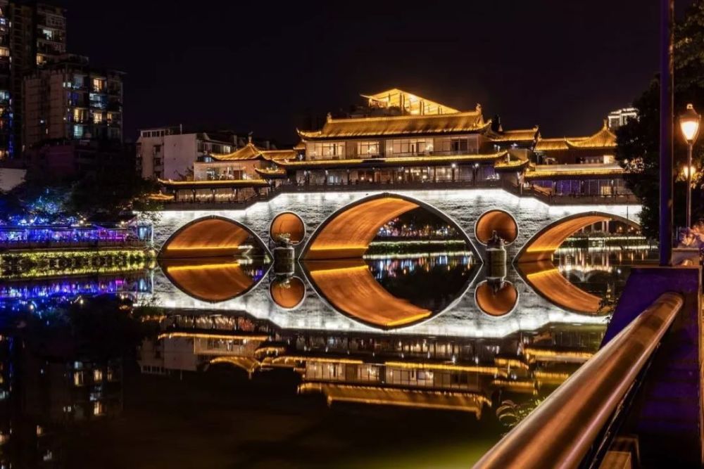 成都63个地铁沿线打卡景点,出游一个月不重样!