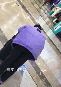 这孩子情商挺高啊,长大一定不愁找不到女朋友精彩文章搞笑gif:小哥哥