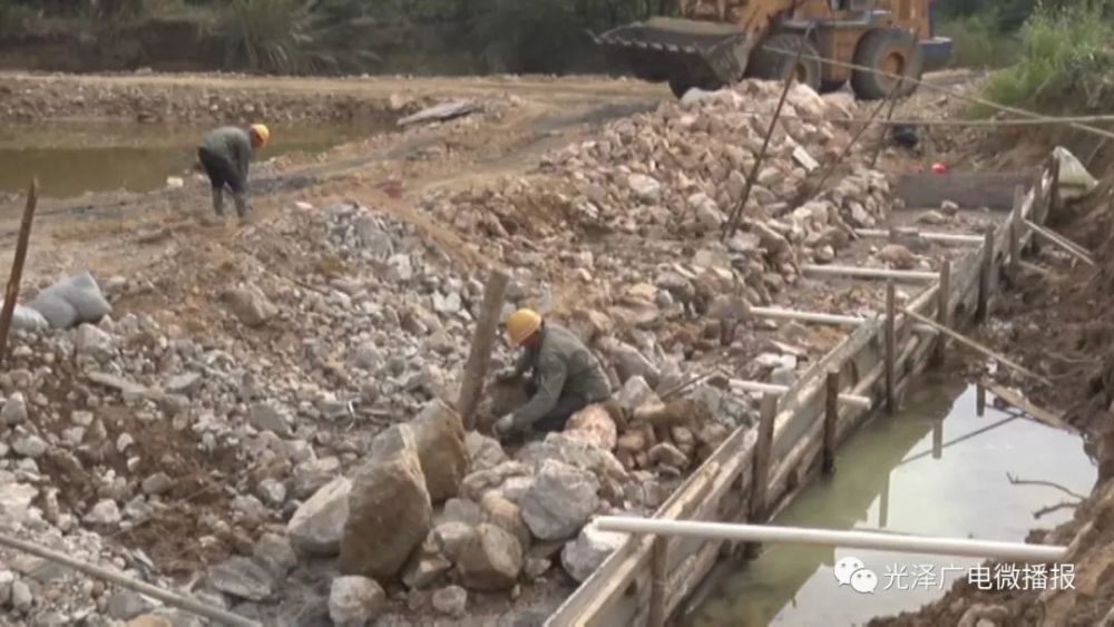 这段防洪堤建好后,居住在管密西溪河畔的村民可以不用