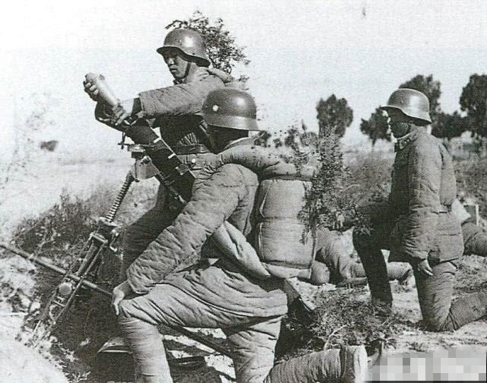 日军举起竹棍被国军狙击手打断：衡阳141阵地的1天激战