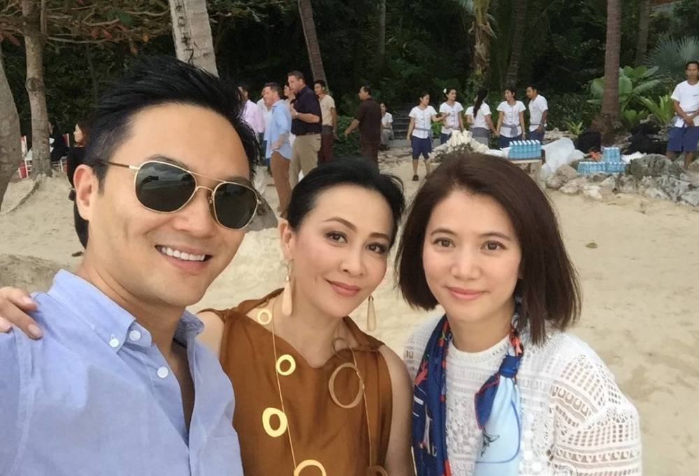 张智霖对吵架做出回应,承认最近与袁咏仪常拌嘴,还动过出家念头