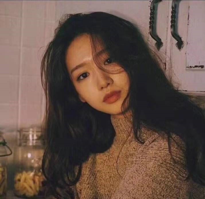 眼眸,复古头像,复古女生头像,女生头像