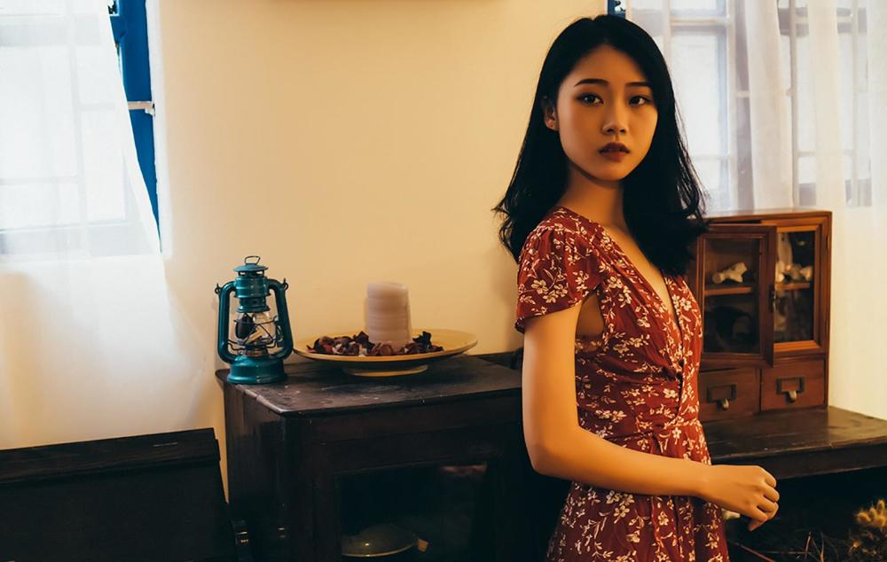 人像摄影 女同学一直喜欢的香港怀旧风