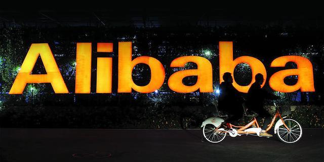 阿里破发 美团们主动调低估值_学生时代科技