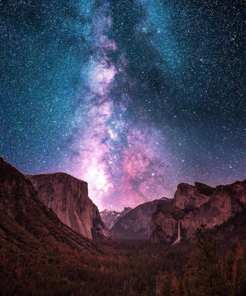 一组绝美的星空图,你想与谁一同观赏呢?