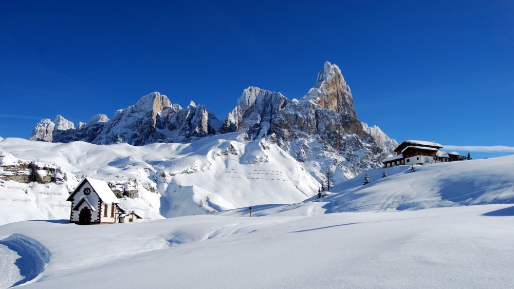 唯美冬日雪景高清壁纸,静谧好看的雪景,给人眼前一亮的美景