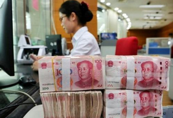 如果存1000万在银行,一年的利息够花吗?听听