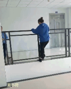 5.小姐姐这个翻墙姿势太漂亮了,我能说活该吗?
