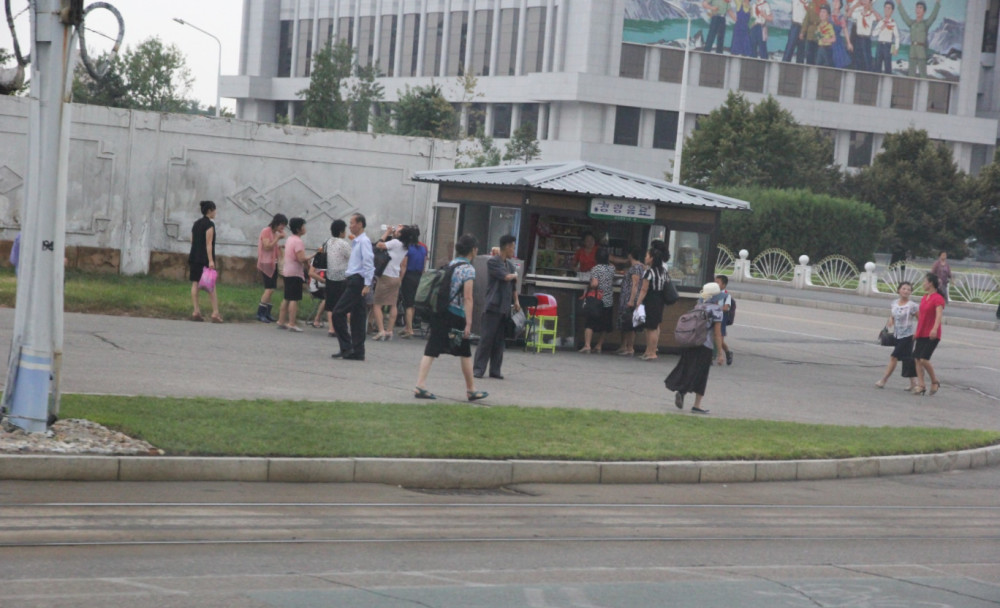 朝鲜图集:实拍夏日里朝鲜民众的生活日常