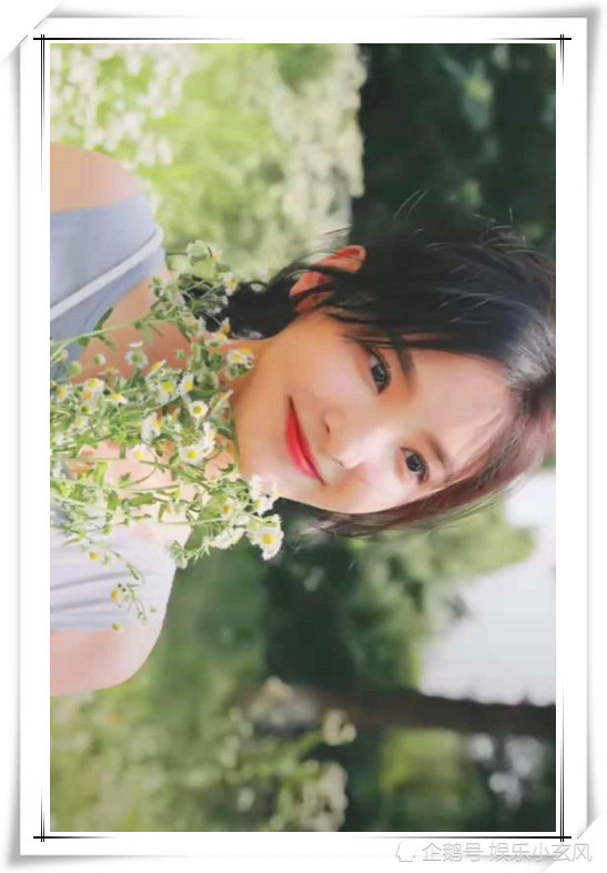 唯美·治愈系·爱笑壁纸:女孩子笑的越甜,男生越是对你情不自禁
