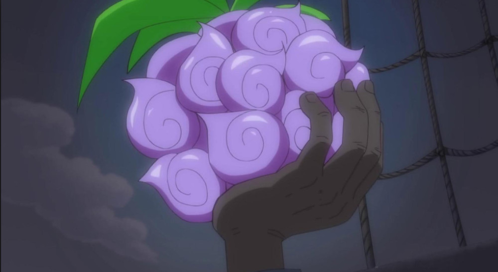 尾田为什么给路飞设定了一个橡胶果实,而不是更强大果实?