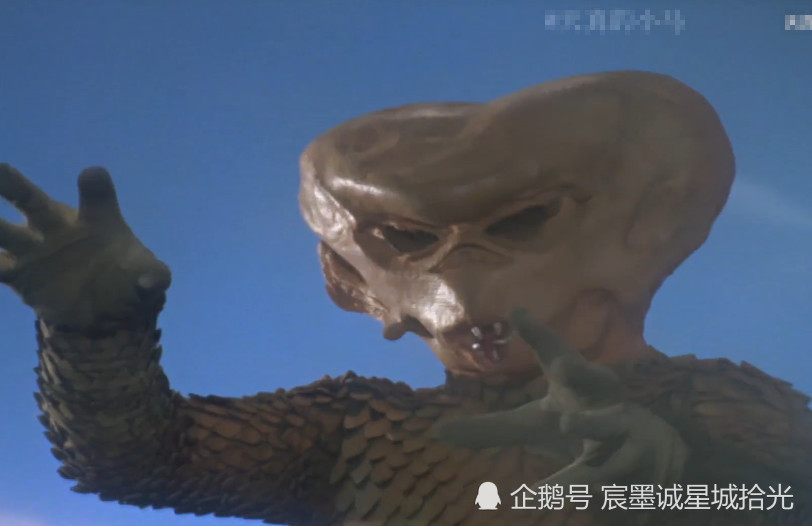 奥特曼:最丑怪兽出现,女主直接被丑哭,头型让赛文没眼看!