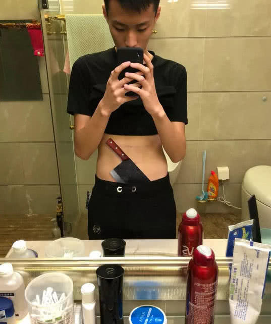 大神回复:有腹肌,真男人