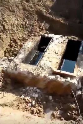 目前,当地相关部门已到现场处理.哪这块墓地到底是不是古墓?