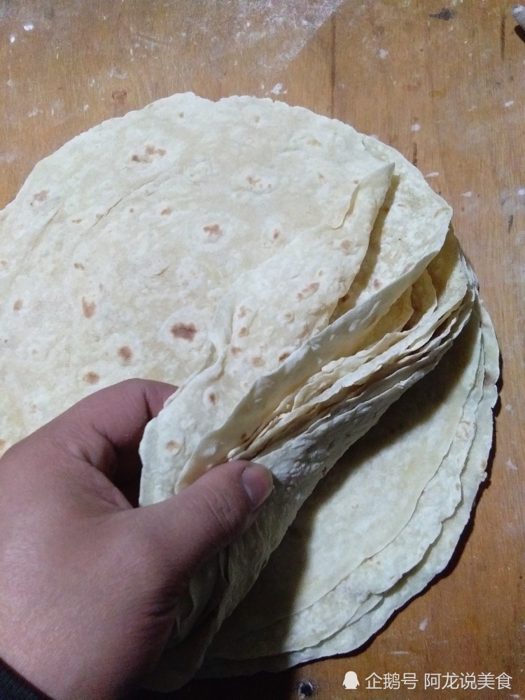 80后90后不可磨灭的记忆美食"烙馍"河南农村的美食名片