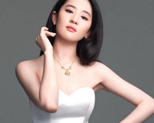 身体有"缺陷"的三位女星,刘亦菲的好可爱!而她生下来就没子宫