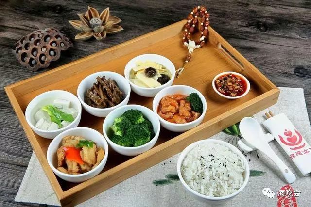 九华山启愿汇三界园素食馆之套餐 明教寺,九华山等处的素斋,地面排场