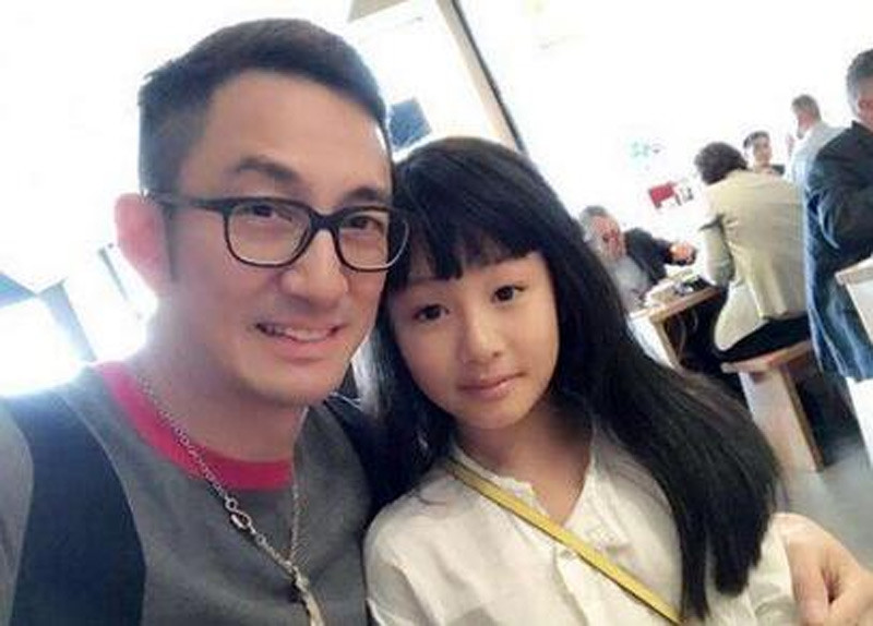 石洋子,吴启华