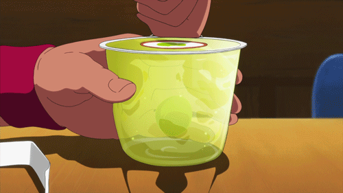 果冻皮只撕下了边缘部分