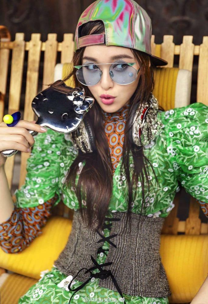 唐嫣新大片预定年度最丑?邓紫棋都没说话!_时