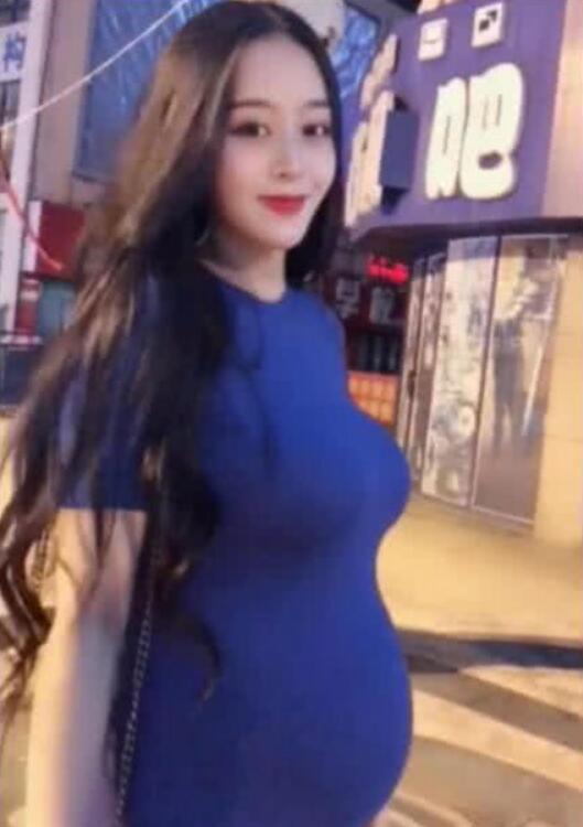 抖音最性感孕妇,除了肚子鼓起来,身材火辣完全看不出怀孕了!