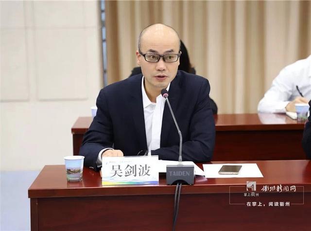 年轻干部如何"仰望星空"?