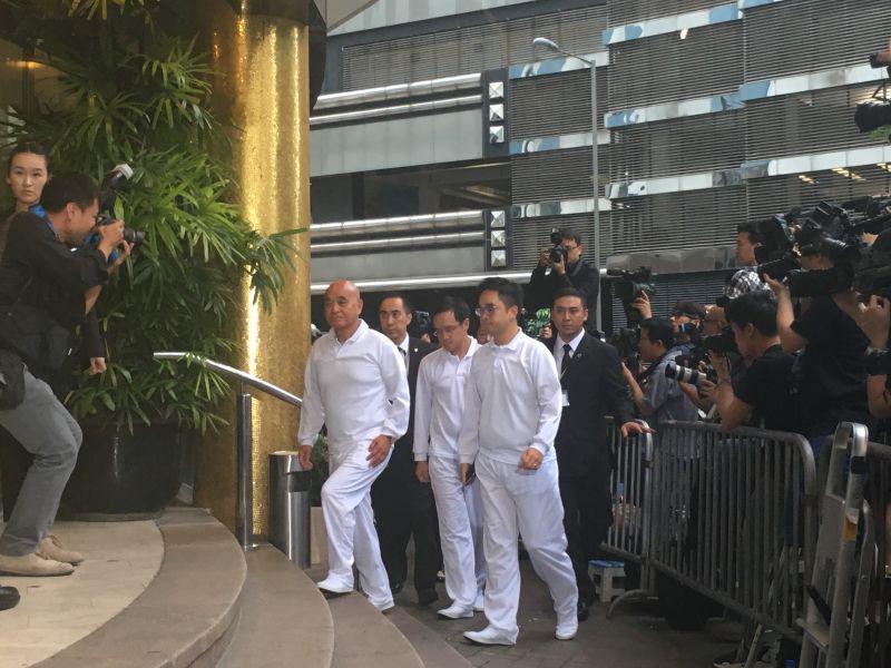 直击香港商业大亨郑裕彤追悼会现场